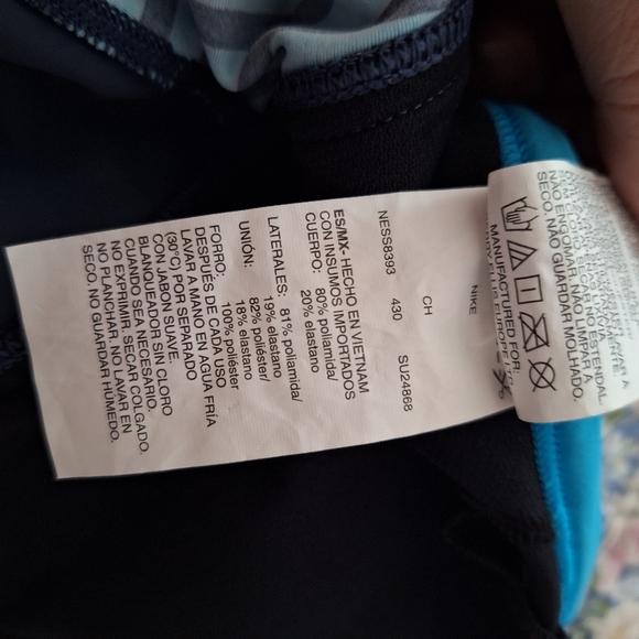 Nike One Piece blue Racerback swimsuit size S NWT - Picture 15 of 16